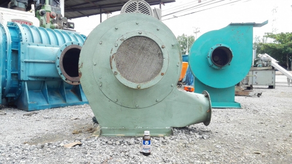 โบลเวอร์ดูดเป่าอากาศ ขนาด 7.5 HP 2840 RPM 380V ท่อเข้าออก 10”- 8” โครงสร้างหนาแข็งแรงทนท โบลเวอร์ดูดเป่าอากาศ ขนาด 7.5 HP 2840 RPM 380V ท่อเข้าออก 10”- 8” โครงสร้างหนาแข็งแรงทนท