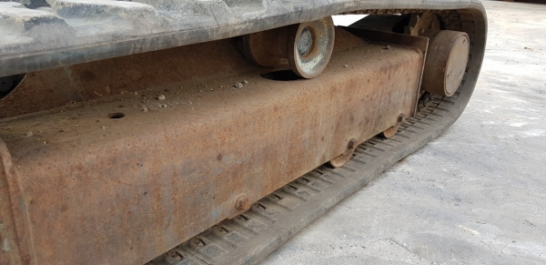 รถขุดโคมัตสุ PC30-7 เก๋ง รถขุดโคมัตสุ PC30-7 เก๋ง