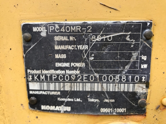 ขายแบคโฮ KOMATSU PC40MR-2(รุ่นใหม่) เดิมจากญี่ปุ่น100\% ทำงานสมบูรณ์ทุกระบบ รับรองไม่ผิดหวัง485,000 เท่านั้น!!