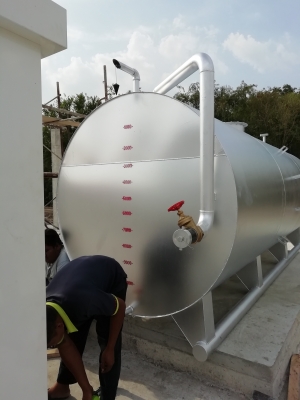 ขายถังน้ำมันใหม่ขนาด 10,000 ลิตร เหล็กหนา 3 มม.ผลิตเอง ราคาใบละ 35,000 บาท  ถังใหม่ผลิตเอง