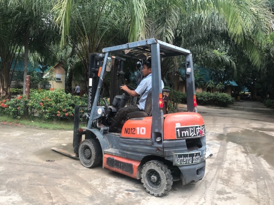 (ลดกระหน่ำ)ขายFORKLIFT TOTOTA รุ่น6FG10(1ตัน) สวยเดิมจากญี่ปุ่น ยังไม่เคยใช้ในไทย 115,000เท่านั้น!!