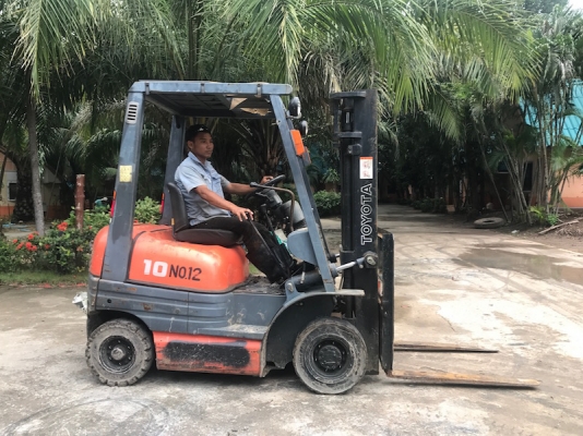 (ลดกระหน่ำ)ขายFORKLIFT TOTOTA รุ่น6FG10(1ตัน) สวยเดิมจากญี่ปุ่น ยังไม่เคยใช้ในไทย 115,000เท่านั้น!!
