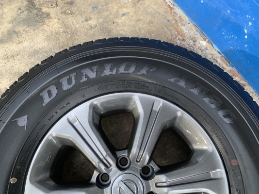 ล้อแม็ก 6รู114 Nissan Navara NP300 ขอบ 16 สีเทากัน พร้อมยางใหม่ป้ายแดง 255-70-16 Dunlop ปี 19 สวยกริ๊บ ล้อแม็ก 6รู114 Nissan Navara NP300 ขอบ 16 สีเทากัน พร้อมยางใหม่ป้ายแดง 255-70-16 Dunlop ปี 19 สวยกริ๊บ