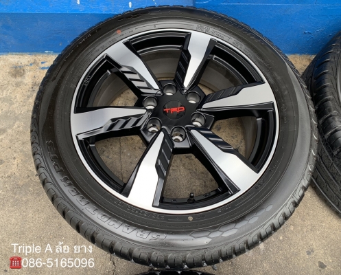 ล้อแม็กป้ายแดง Toyota Fortuner TRD ขอบ 20 พร้อมยางป้ายแดงสดๆใหม่ๆ 265-50-20 Dunlop ปี 19 สวยกริ๊บ ใหม่ยกห้าง