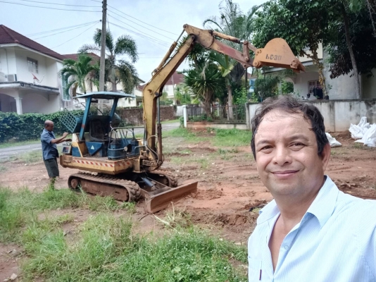 รถแบคโฮ KOMATSU PC30-6 แทรคยางช่วงล่างใหม่ ราคา 165000 รถแบคโฮ KOMATSU PC30-6 แทรคยางช่วงล่างใหม่ ราคา 165000