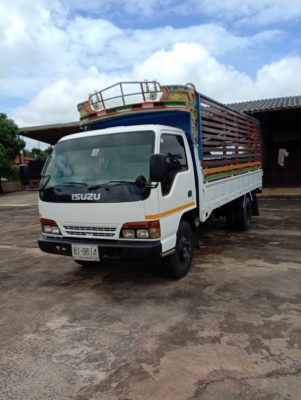 Izusu 120แรง Fหน้าหลัง ฝาขาว ยาว5เมตร Izusu 120แรง Fหน้าหลัง ฝาขาว ยาว5เมตร