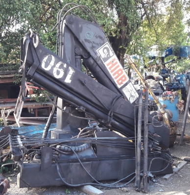 ขายเครนพับ HIAB190 8 ตัน นำเข้า โทร084-5424150 line id : rapinzat ขายเครนพับ HIAB190 8 ตัน นำเข้า โทร084-5424150 line id : rapinzat