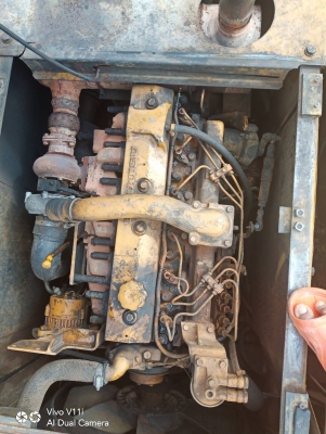 ขายKOMATSU PC200-5. ไฟฟ้าครบคอลโทนสั้นไม่มีเล่มทะเบียนราคา 420,000