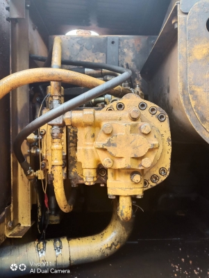 ขายKOMATSU PC200-5 ไฟฟ้าครบคอลโทนสั้นไม่มีเล่มทะเบียนราคา 420,000