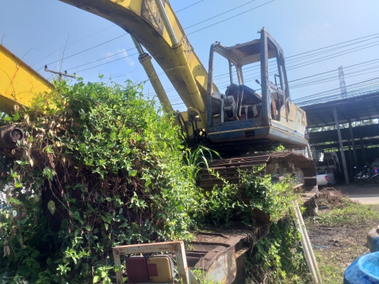 ขายด่วน KOBELCO SK200 MART III โซ่แผ่นสวย เครื่องฟิตใหม่ ช่วงล่างทำใหม่ เช็กไว้ไม่ได้ใช้นาน ขายตามสภาพ สนใจสอบถาม 093-0764943  K ตั้ม