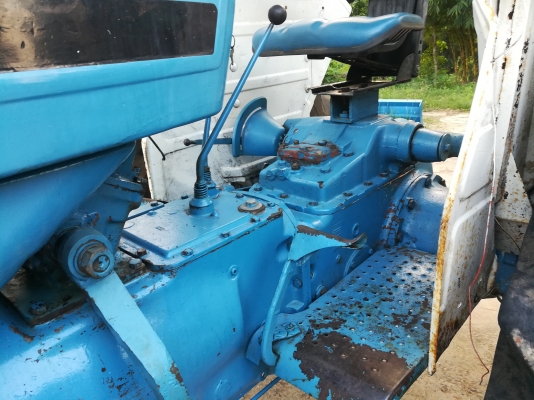 ขายฟอร์ด77ที5สภาพสวย