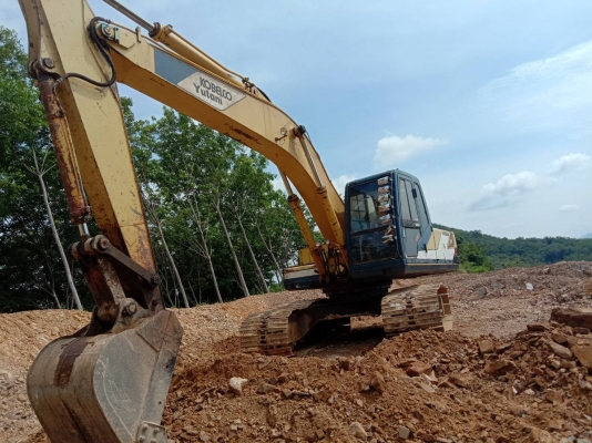 มีVDOขายKOBELCO SK200-/// ไม่มีเล่มทะเบียนราคา 450,000 มีVDOขายKOBELCO SK200-/// ไม่มีเล่มทะเบียนราคา 450,000