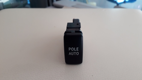 สวิทช์ POLE AUTO ของรถ TOYOTA สวิทช์ POLE AUTO ของรถ TOYOTA