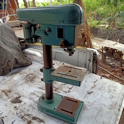 ขายสว่านแท่นเก่า ตามสภาพ 4,500