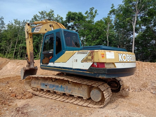 ขายKOBELCO SK200-/// ไม่มีเล่มทะเบียนราคา 450,000
