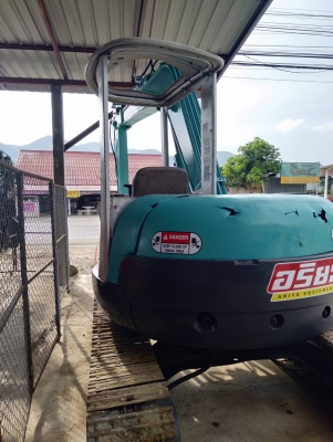 รถขุด KOBELCO SK50 ปั้มนิ้ว คอนโทรลสั้น มีใบมีดดันหน้าแถมให้