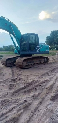 ขายรถขุดแบ็คโค โกเบลโก้ SK200-8 ซุปเปอร์ ทำงาน14449ชมเอกสารใบอินวอยซ์ สภาพพร้อทำงานช่วงล่างดี