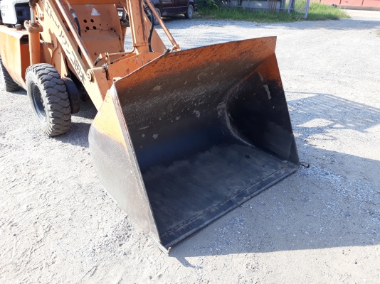 รถตักTOYOTA SD10สวยถูกๆครับ