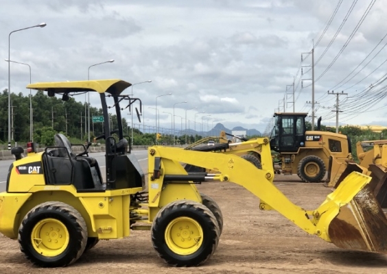 ขายรถตักล้อยาง CAT 903B (เทียบเท่า WA50) แขนยาวพิเศษ นำเข้าเองจากญี่ปุ่น สภาพพร้อมใช้ มีVDOการทำงานครับ