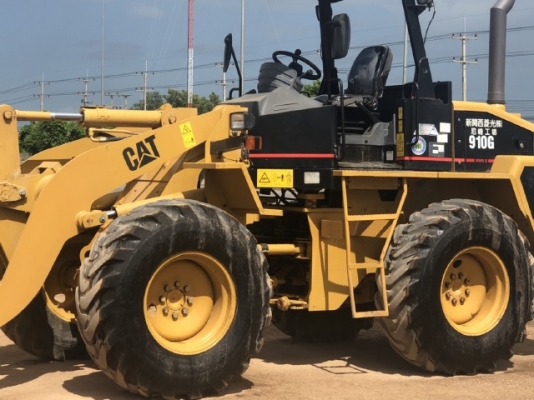 ขายรถตักล้อยาง CAT 910G (5,XXX ชั่วโมง) นำเข้าเองจากญี่ปุ่น สภาพพร้อมใช้ มีVDOการทำงานครับ