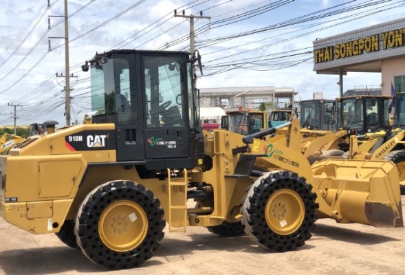 ขายรถตักล้อยาง CAT 910H นำเข้าเองจากญี่ปุ่น สภาพสวยพร้อมใช้ มีVDOการทำงานครับ