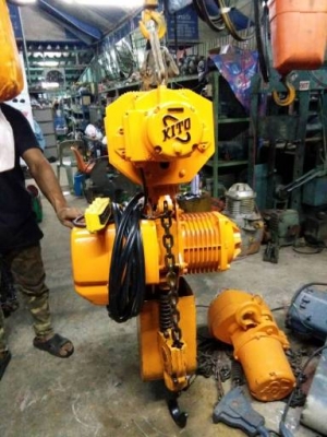 รอกไฟฟ้า ขนาด 1 ตันขึ้นไป มือสอง รอกไฟฟ้า ขนาด 1 ตันขึ้นไป มือสอง