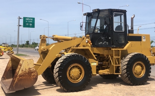 ขายรถตักล้อยาง CAT 936Z (เทียบเท่า WA300) นำเข้าเองจากญี่ปุ่น สภาพสวยพร้อมใช้ มีVDOการทำงานครับ