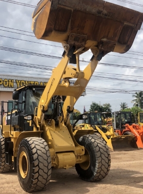 ขายรถตักล้อยาง CAT 950K ปี 2014 นำเข้าเองจากญี่ปุ่น สภาพพร้อมใช้ มีVDOการทำงานครับ