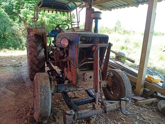 ขายด่วน รถไถ FROD 5000 ใช้งานได้ปกติ เอกสารสัญญาซื้อขาย สนใจสอบถาม 093 0764943  คุณ ตั้ม