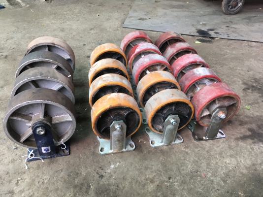 ขาย...เหมาล้อเหล็กอย่างหนาแข็งแรงมาก