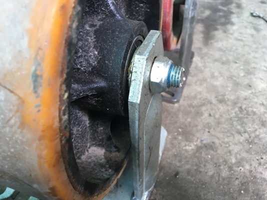 ขาย...เหมาล้อเหล็กอย่างหนาแข็งแรงมาก