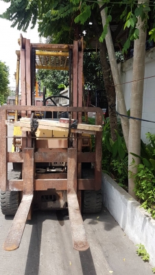 Toyota FG15-3 เครื่องเบนซิน หนัก1.5ตัน อุปกรณ์ครบ ขายตามสภาพ