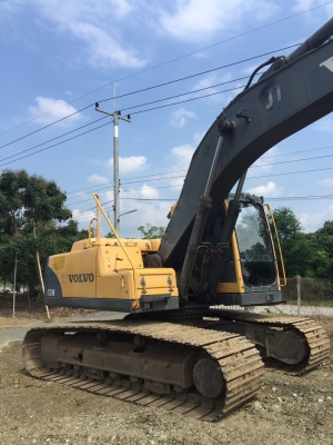 ขาย 895,000 รถแบคโฮ VOLVO EC 210 B PRIME เล่มทะเบียน ไฟฟ้าครบ เครื่องดี ปั้มแรง เอวแน่น ช่วงล่างเต็ม แอร์หนาว รถสวยพร้อมใช้ เอกสารพร้อมโอน รถอยู่ สระแก้ว 090-772-3710 090-772-3708