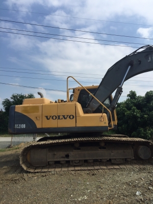 ขาย 895,000 รถแบคโฮ VOLVO EC 210 B PRIME เล่มทะเบียน ไฟฟ้าครบ เครื่องดี ปั้มแรง เอวแน่น ช่วงล่างเต็ม แอร์หนาว รถสวยพร้อมใช้ เอกสารพร้อมโอน รถอยู่ สระแก้ว 090-772-3710 090-772-3708 ขาย 895,000 รถแบคโฮ VOLVO EC 210 B PRIME เล่มทะเบียน ไฟฟ้าครบ เครื่องดี ปั้มแรง เอวแน่น ช่วงล่างเต็ม แอร์หนาว รถสวยพร้อมใช้ เอกสารพร้อมโอน รถอยู่ สระแก้ว 090-772-3710 090-772-3708
