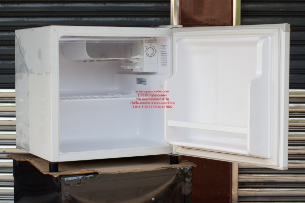 ลดราคา-ตู้เย็น TOSHIBA 1.7 คิว สีขาว รุ่น GR-A706C มือสอง สภาพใหม่มาก