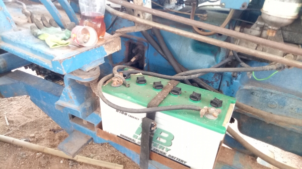 ขายฟอร์ด 6610 สองเพลา T6 พร้อมดันหน้า หางไถ เครื่องปลูกอ้อย เล่มทะเบียน