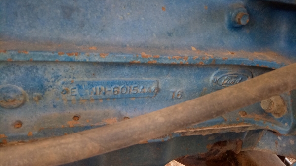 ขายฟอร์ด 6610 สองเพลา T6 พร้อมดันหน้า หางไถ เครื่องปลูกอ้อย เล่มทะเบียน