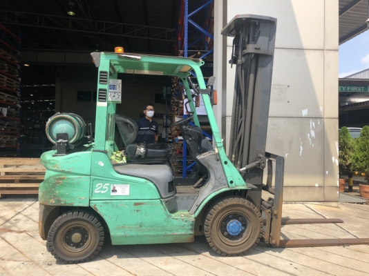 รถฟอร์คลิฟต์ Mitsubishi รถฟอร์คลิฟต์ Mitsubishi