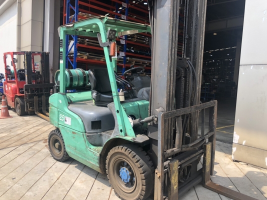 รถฟอร์คลิฟต์ Mitsubishi รถฟอร์คลิฟต์ Mitsubishi