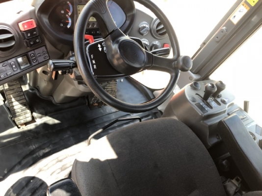 ขายรถตักล้อยาง HITACHI ZW150 (เทียบเท่า WA270-6) ปี 2013 นำเข้าเองจากญี่ปุ่น สวยพร้อมใช้ มีVDOการทำงานครับ