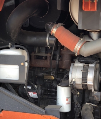 ขายรถตักล้อยาง HITACHI ZW150 (เทียบเท่า WA270-6) ปี 2013 นำเข้าเองจากญี่ปุ่น สวยพร้อมใช้ มีVDOการทำงานครับ