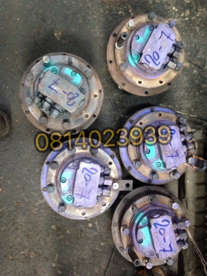 ขายตัวเดินkomatsu pc20