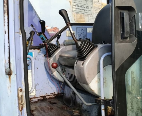 ขายด่วน455,000บาทรถเเบคโฮ โคมัสซู PC75U2หัวเก๋งรถนอกเพื่งนำเข้ามาใหม่สวยเดิมๆเคื่องดีปั่มแรงคอลโทลน้ำมันปั้มนิ้ว บูมอามร์สวยเร็วแรงไม่โหลด เครื่องโคมัสซู4สูบ 4D95Lระบบดีครบรถยังไม่เคยใช้งานในไทยเลยรถสภาพสวยดีไฟฟ้าครบเต่ากะต๋ายลายแยกพร้อมใช้ขายถูกๆมีเอกสาร