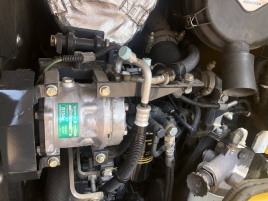 ขายรถตักล้อยาง KOMATSU WA100-6 ปี 2013 นำเข้าเองจากญี่ปุ่น สภาพสวยพร้อมใช้งาน มีVDOการทำงานครับ