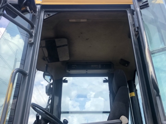 ขายรถตักล้อยาง KOMATSU WA100-6 ปี 2013 นำเข้าเองจากญี่ปุ่น สภาพสวยพร้อมใช้งาน มีVDOการทำงานครับ