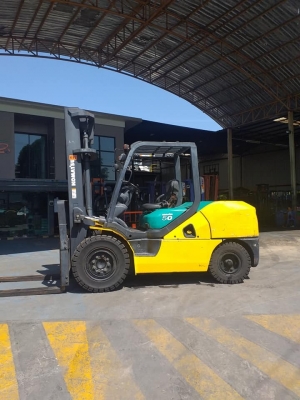 ขายKomat&rsquo;su ขนาด 5 ตัน เสา 4 เมตร ดีเซล