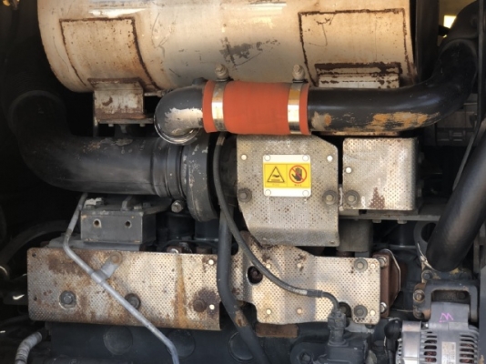 ขายรถตักล้อยาง KOMATSU WA200-5 แขนยาวพิเศษ นำเข้าเองจากญี่ปุ่น สภาพสวยพร้อมใช้ มีVDOการทำงานครับ