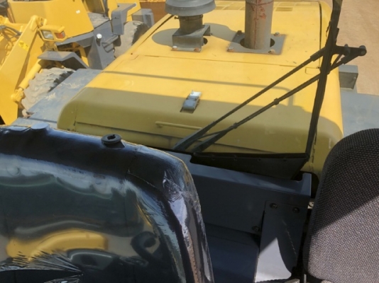 ขายรถตักล้อยาง KOMATSU WA320-5 นำเข้าเองจากญี่ปุ่น สภาพสวยพร้อมใช้ มีVDOการทำงานครับ