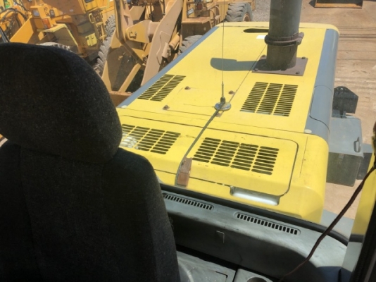 ขายรถตักล้อยาง KOMATSU WA350-3E รถนอกนำเข้าจากญี่ปุ่น สภาพสวยพร้อมใช้ มีVDOการทำงานครับ