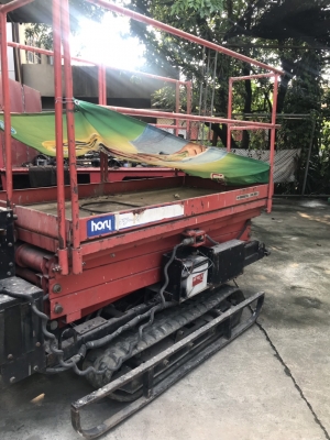 ลิฟท์ยก HORY เก่าญี่ปุ่น